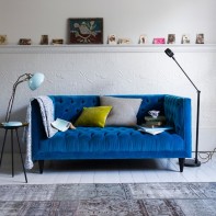 Bright-Blue-Velvet-Sofa-Living-Room-Homes-and-Gardens-Housetohome